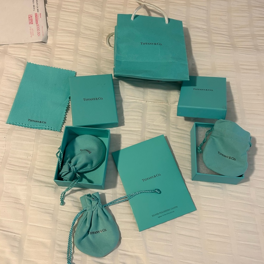 Tiffany & Co. Blue Packaging Set